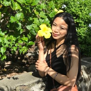 Meet your Posher, Sirimala